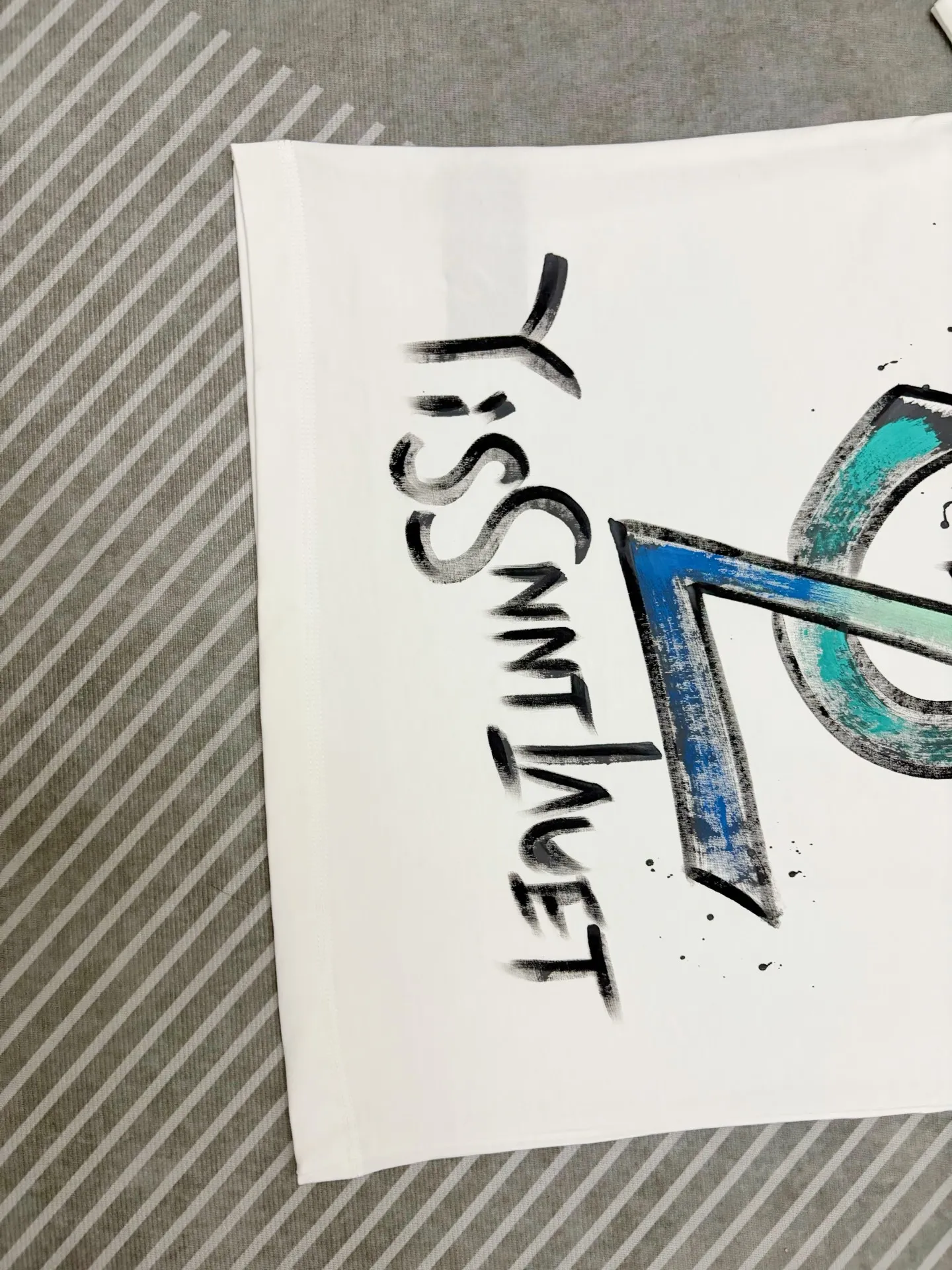 P135💰 YSL T 【YSL ， 】 New Arrival ， Premium Versatile ， Same Style YSL ， YSLClassic ， 、 、 ， ， 。 300 ， ， 。 ， 。 ， ， ！！ Sizes：S、M、L、XL、XXL